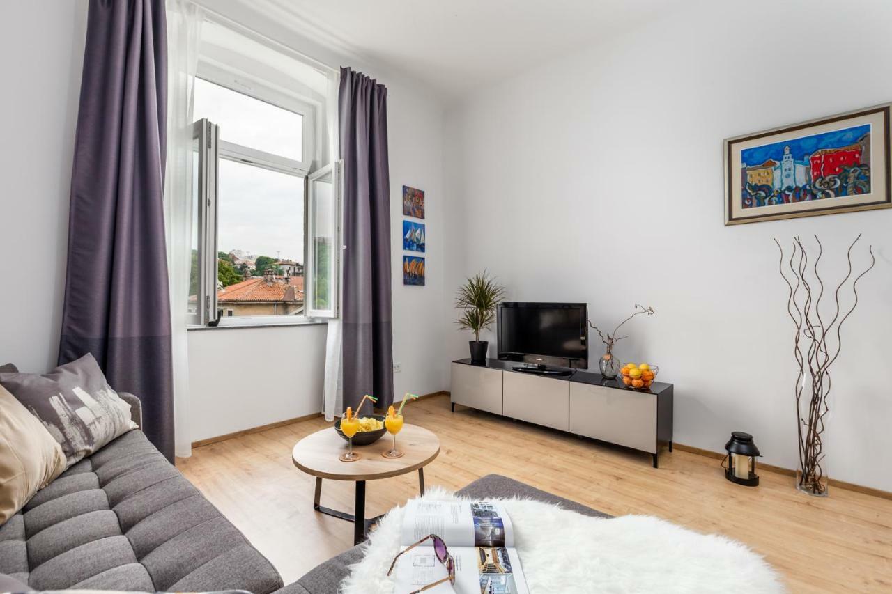Apartman Deark Apartment Rijeka Exterior photo