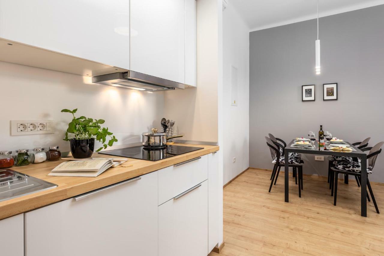 Apartman Deark Apartment Rijeka Exterior photo