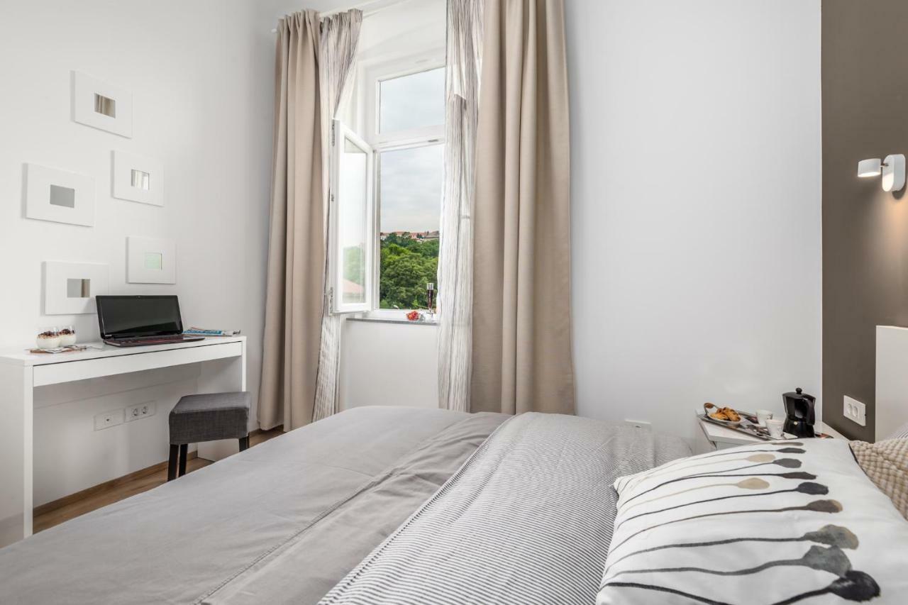 Apartman Deark Apartment Rijeka Exterior photo